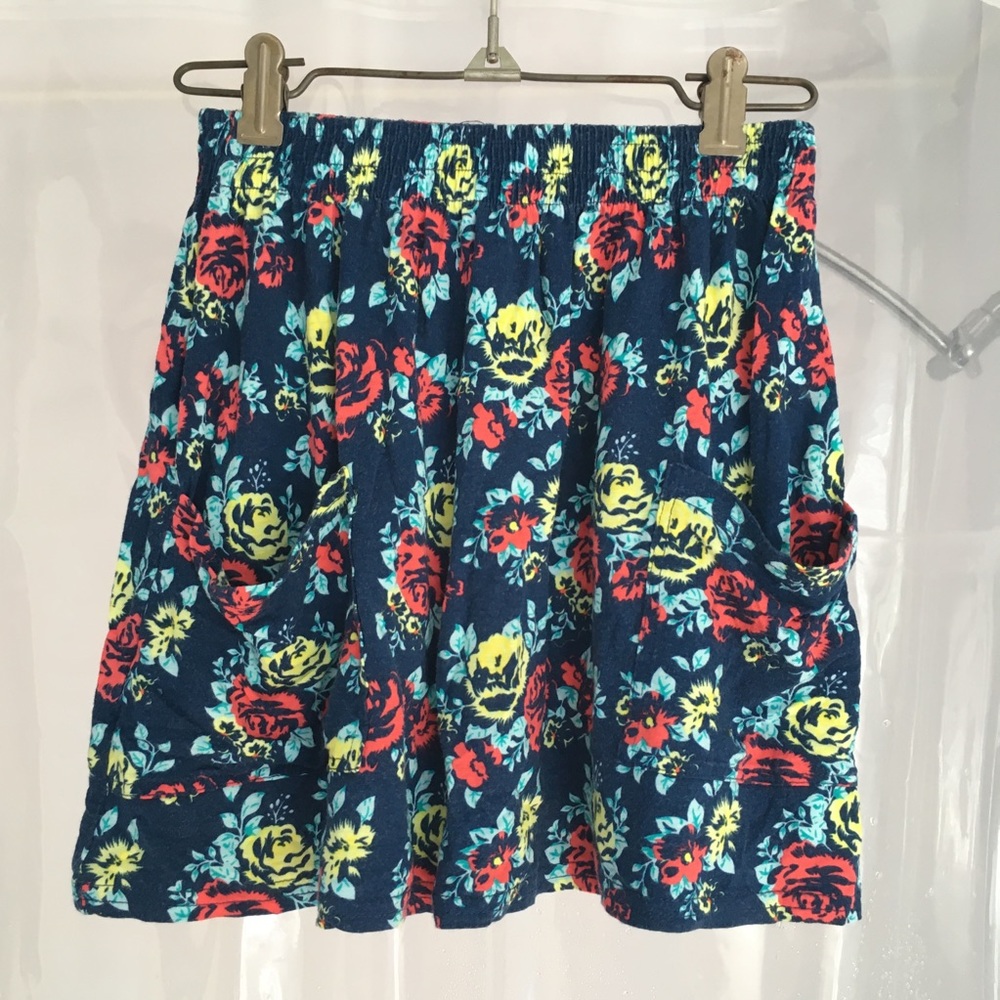 Forever 21 floral skirt